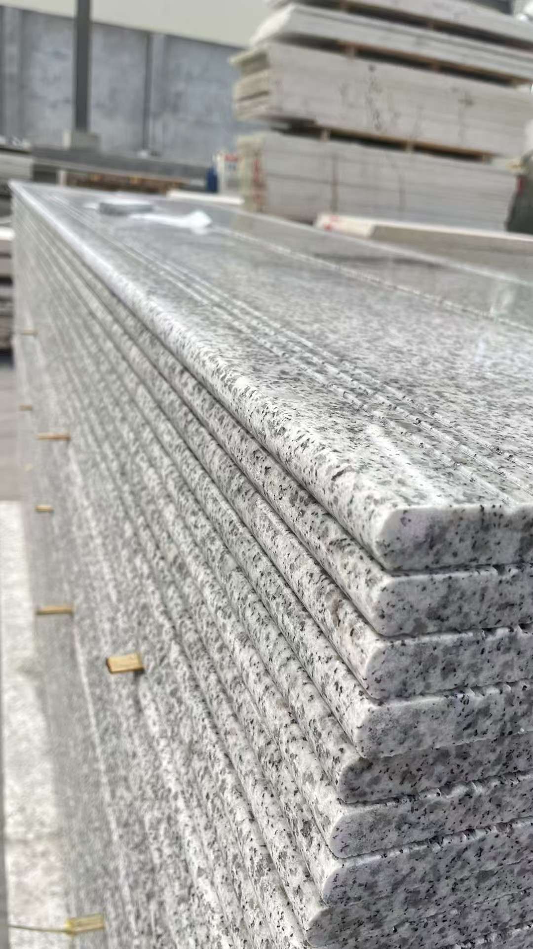 山西芝麻白楼梯踏步 花岗岩楼梯板材
